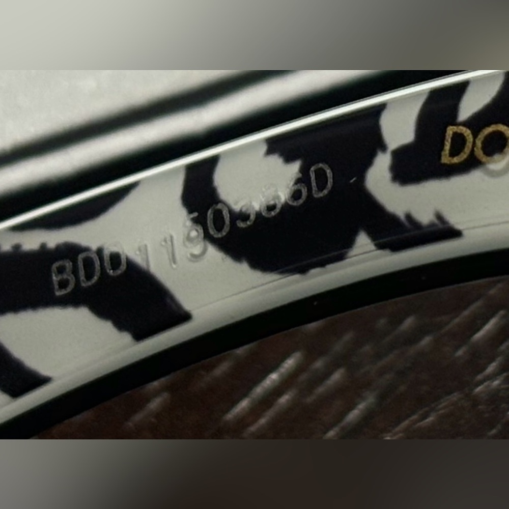 New Dolce & Gabbana DG4411 3389/8G Black on New Graffiti - Picture 14 of 16